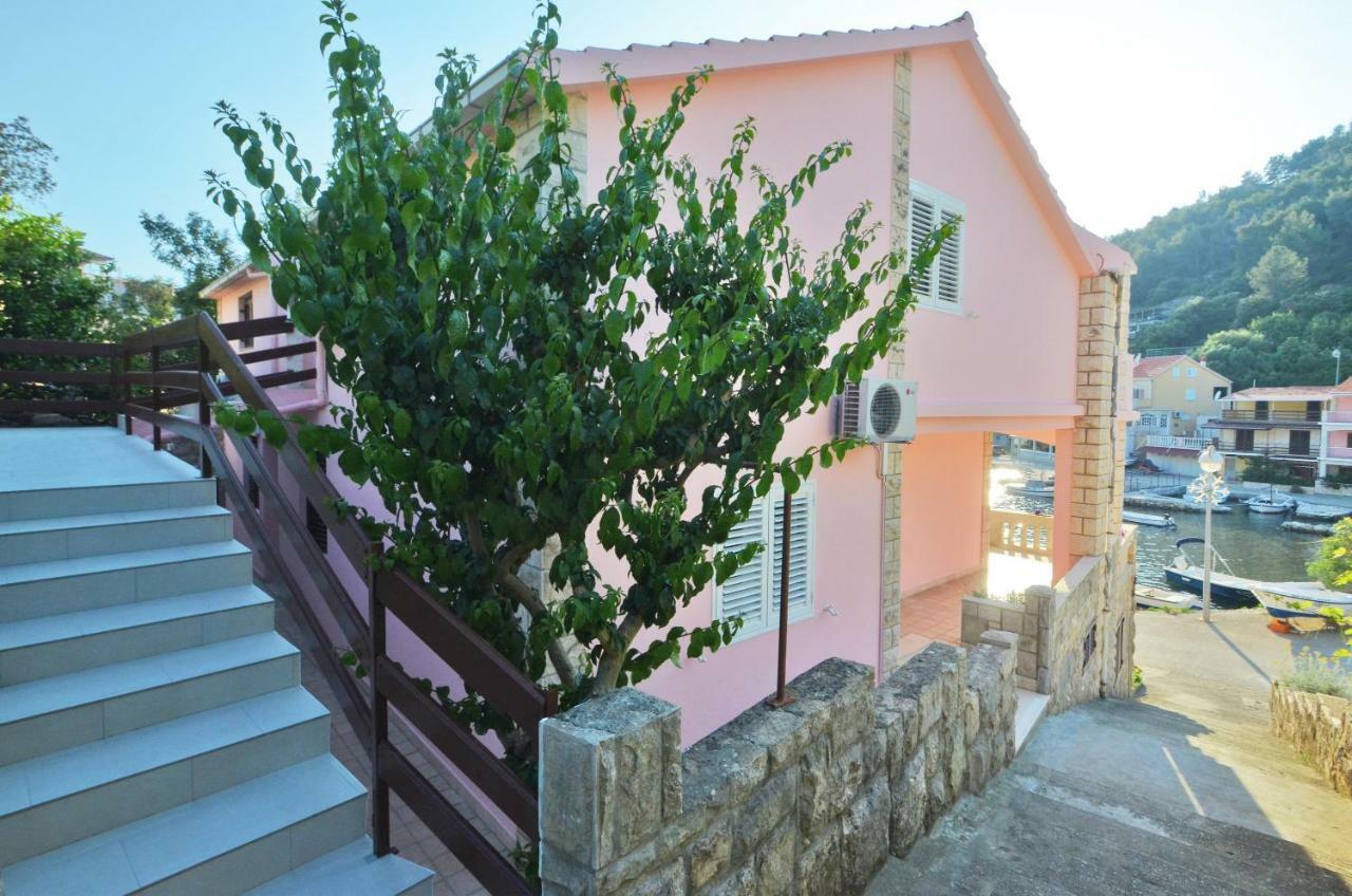Apartment Jakov Grscica Prizba Exterior foto
